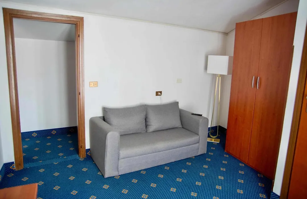 Garnì Hotel Tignale, GTSGroup-1